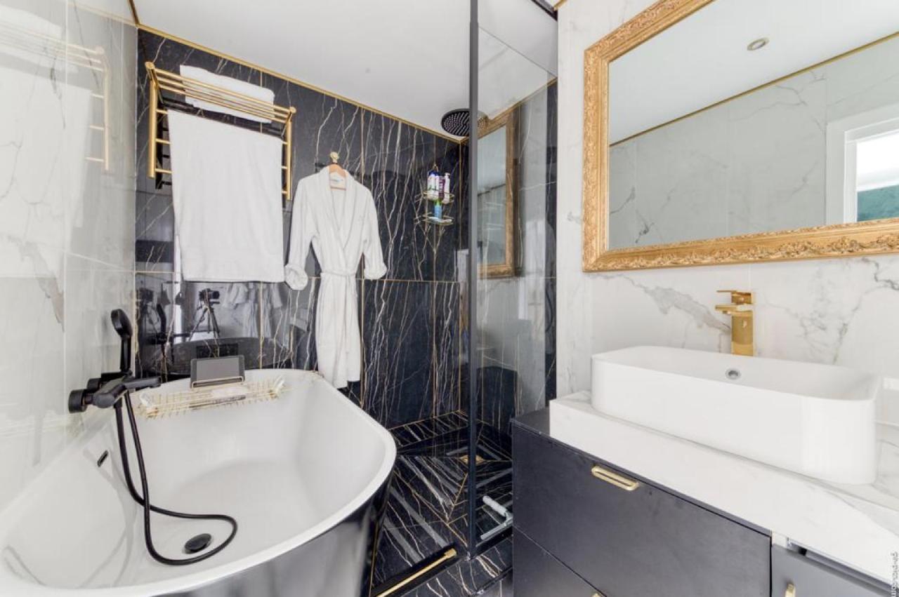 Luxury Maubourg - Vue Mer - Croisette 50M Plage - Clim - Terrasse Cannes Ngoại thất bức ảnh